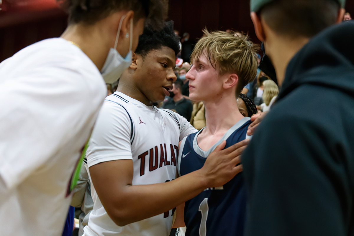 Tualatin Lake Oswego boys basketball Ken Waz 73